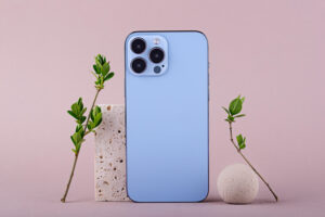 Maximizing Technology: The Ultimate Guide to the iPhone 14 Plus and Huawei Laptops for Sale