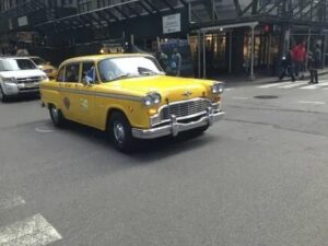 madinah to makkah taxi fare