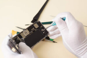 phone repair shop Dudley
